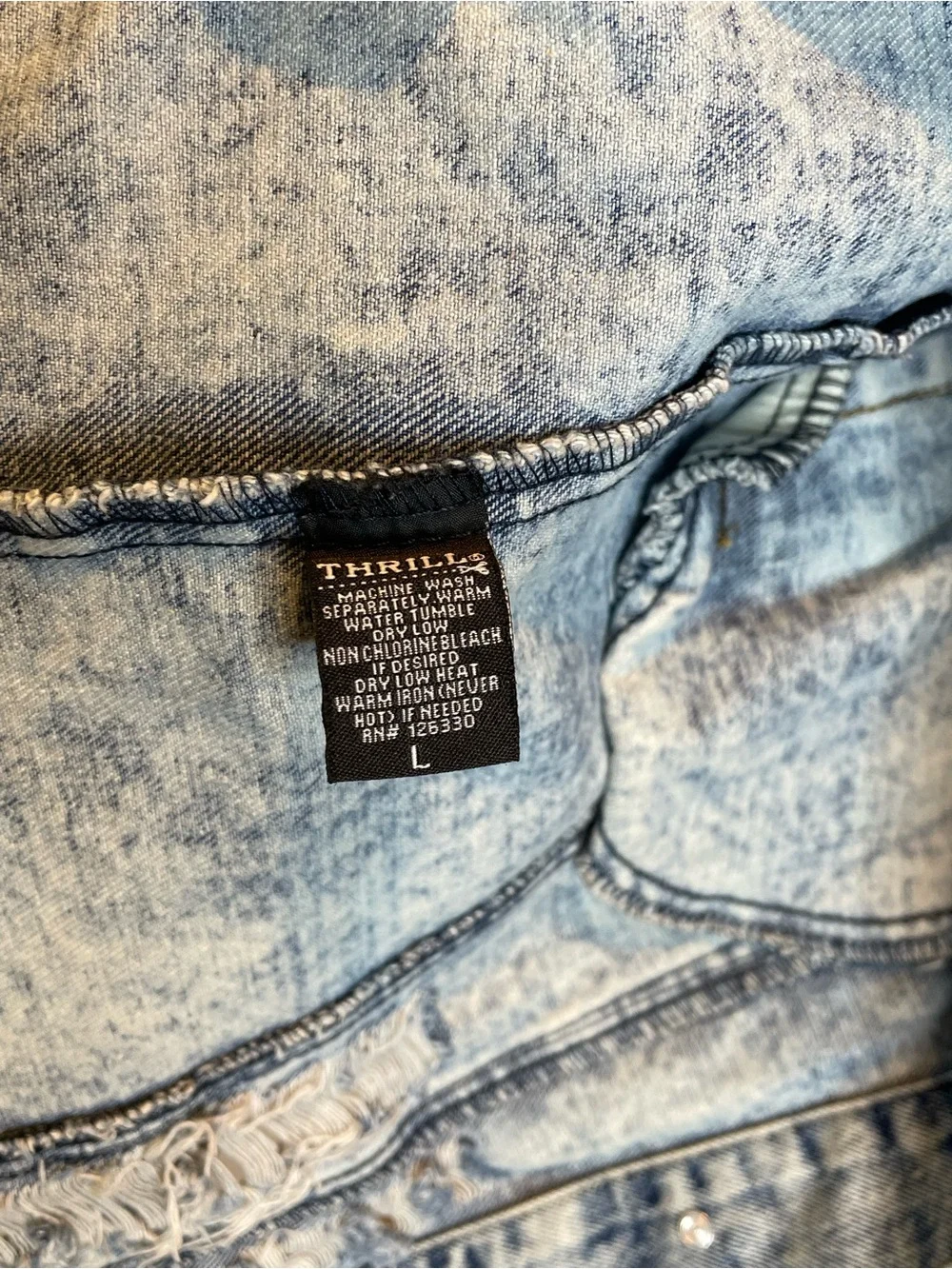 THRILL Jeans Distressed Acid-Wash Long Denim Jacket - Large - Picture 6 of 6